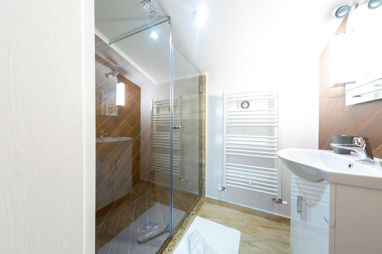 Casa Cu Nuc Otel Alba Iulia Dış mekan fotoğraf